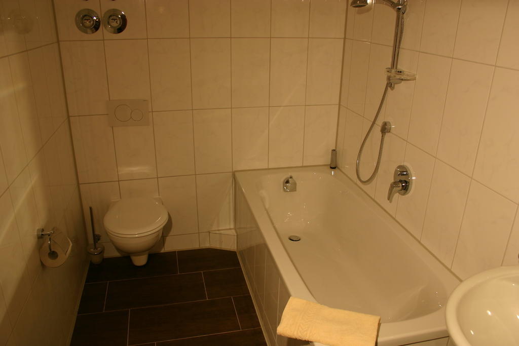 Apartment Traube Bad Urach Exterior foto